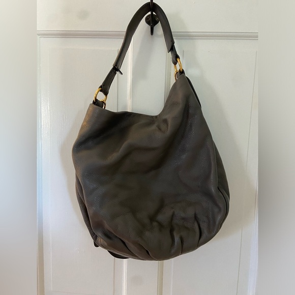 Marc by Marc Jacob’s Hillier Hobo Crossbody Grey EUC - Picture 7 of 14